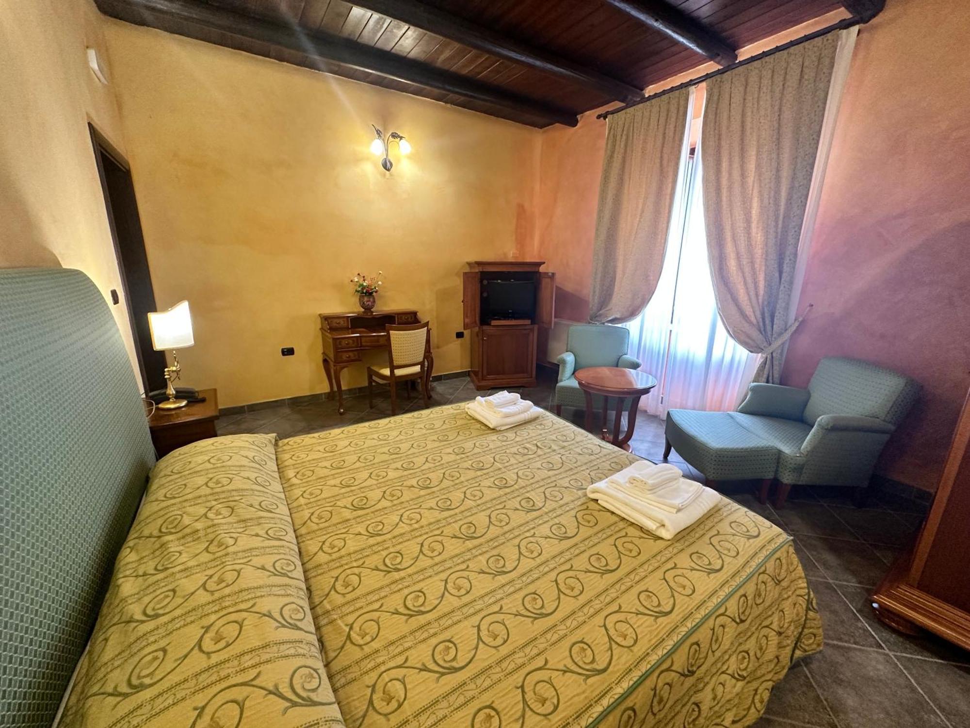 Palazzo Marzano 호텔 브리아티코 외부 사진